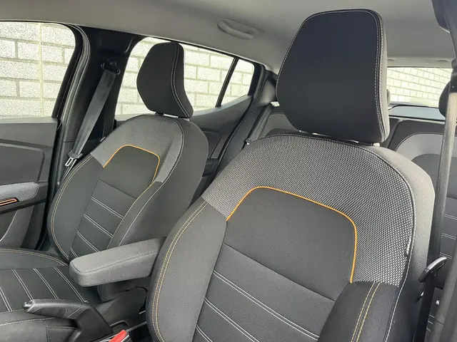 Dacia Sandero Stepway 1.0 TCe 90 Comfort 2023 Benzine 33