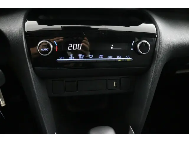 Toyota Yaris Cross 1.5 Hybrid 2023 Hybride Benzine 8