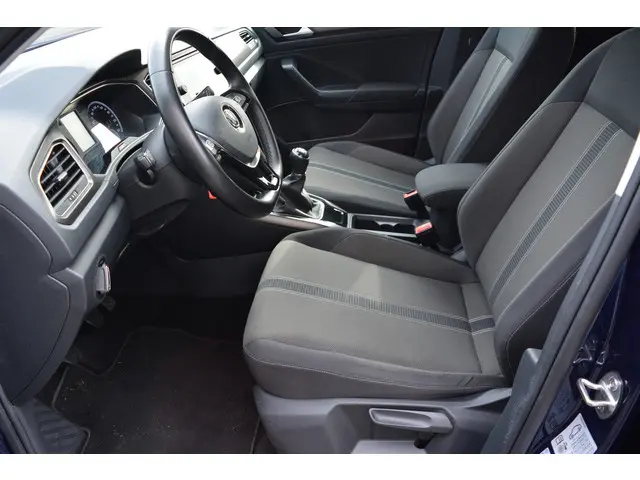 Volkswagen T-Roc 1.5 TSI Sport 2018 Benzine 31
