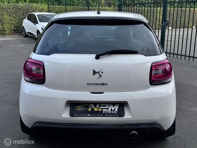 Citroën DS3 1.2 VTi So Chic 2014 Benzine 4