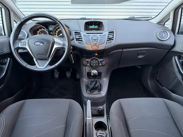 Ford Fiesta 1.0 Style 2016 Benzine 21