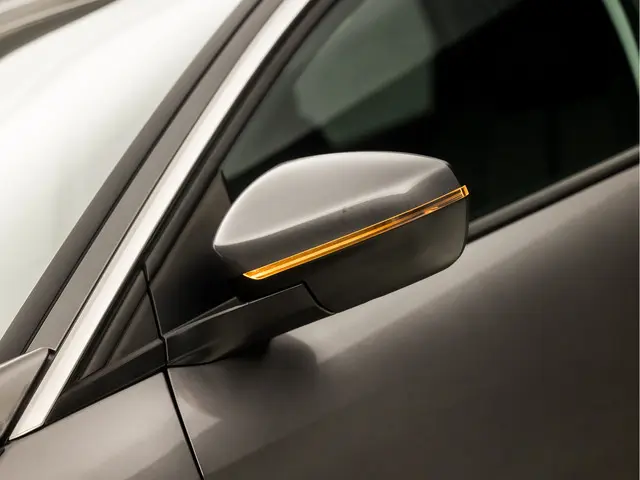 Peugeot 5008 1.2 PureTech Allure 2018 Benzine 31