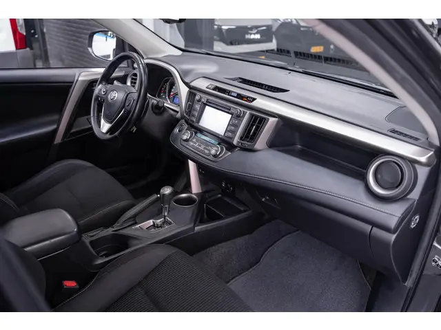 Toyota RAV4 2.2 D 150PK Edition 2015 Diesel 33