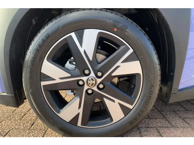 Toyota Aygo X Hybrid 115 pulse 2026 Hybride Benzine 9