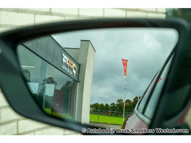 SEAT Arona 1.0 TSI FR Business Intense 2021 Benzine 47