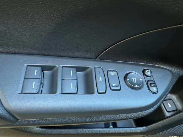 Honda Civic 1.5 i-VTEC Executive 2018 Benzine 17