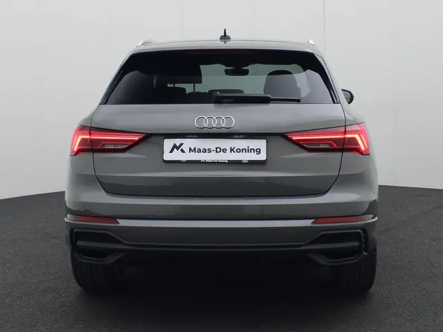 Audi Q3 35 TFSI/150PK S Line 2024 Benzine 33