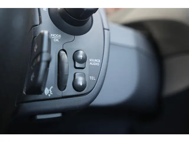 Renault Clio 2.0 RS 2013 Benzine 32