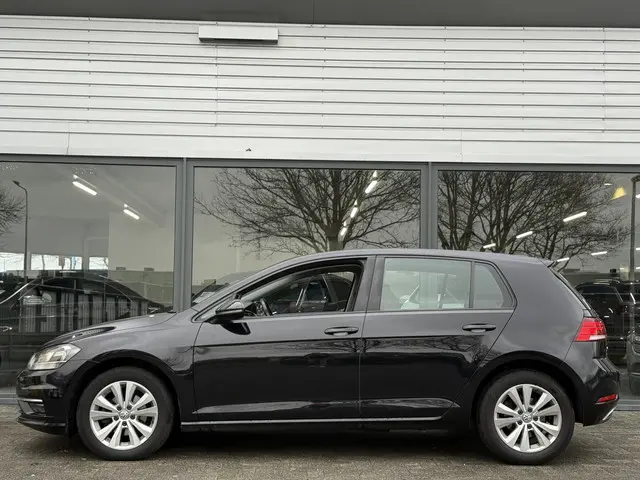 Volkswagen Golf 1.0 TSI Comfortline 2019 Benzine 7