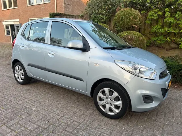 Hyundai i10 1.2 i-Drive 2012 Benzine 8