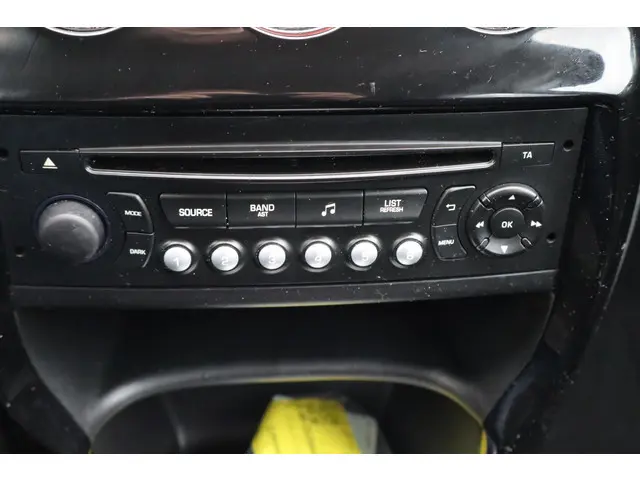 Citroën C3 1.0 VTi Collection 2014 Benzine 9