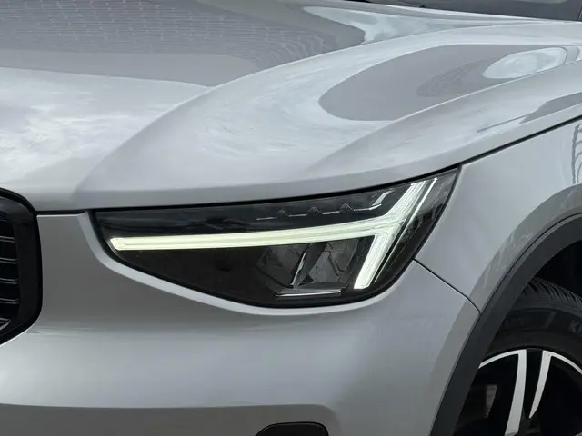 Volvo XC40 2.0 B3 Plus Dark 2023 Benzine 7