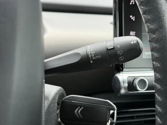 Citroën C4 Cactus 1.2 PureTech Feel 2018 Benzine 16