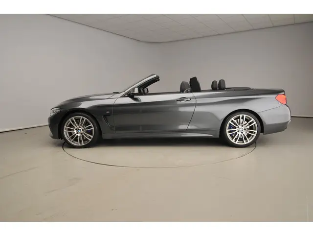 BMW 4 Serie Cabrio 440i 2016 Benzine 2