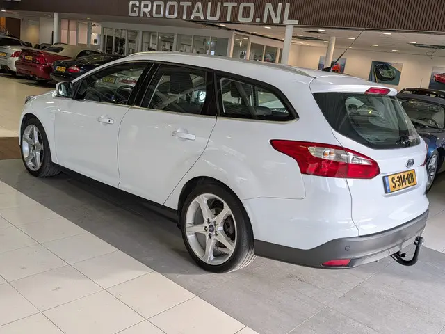 Ford Focus Wagon 1.0 EcoBoost Trend 2013 Benzine 3