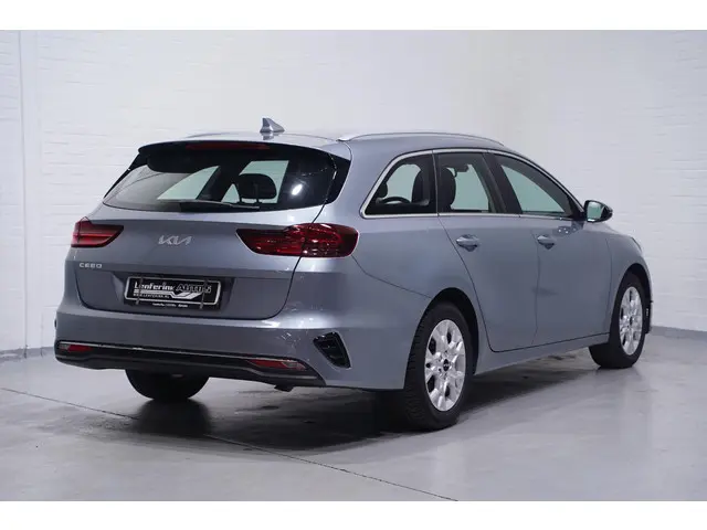 Kia Ceed Sportswagon 1.0 T-GDi DynamicLine 2022 Benzine 4