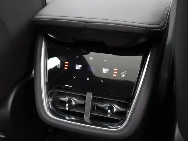 Volvo EX90 Twin Motor Ultra 7p. 111 kWh 2025 Elektrisch 18