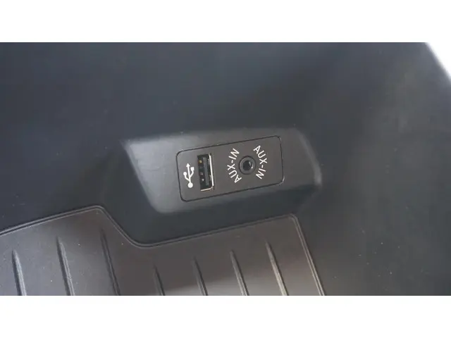 BMW X3 xDrive 20i 184pk M-Sport 2017 Benzine 40