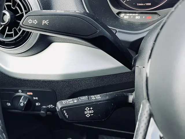 Audi Q2 35 TFSI Pano Automaat s-Line Led 2022 Benzine 13