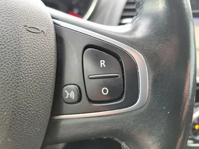 Renault Captur 1.3 TCe Intens 2019 Benzine 18