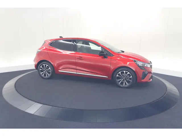 Renault Clio 1.0 TCe 90 GPF techno 2025 Benzine 8