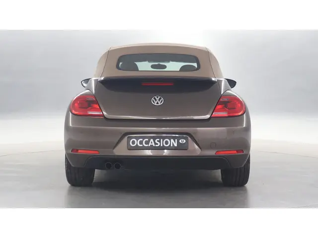 Volkswagen Beetle 2.0 TDI 140pk Design 2013 Diesel 16
