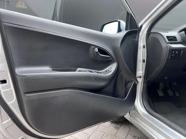 Kia Picanto 1.0 CVVT ISG Comfort Pack 2013 Benzine 20