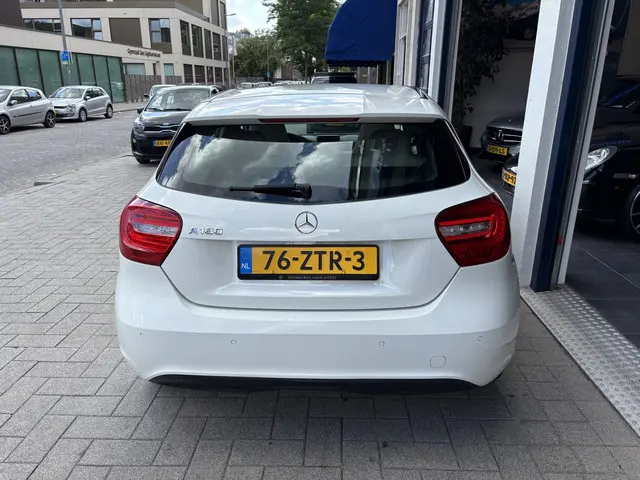 Mercedes-Benz A-Klasse 180 Ambition 2013 Benzine 4