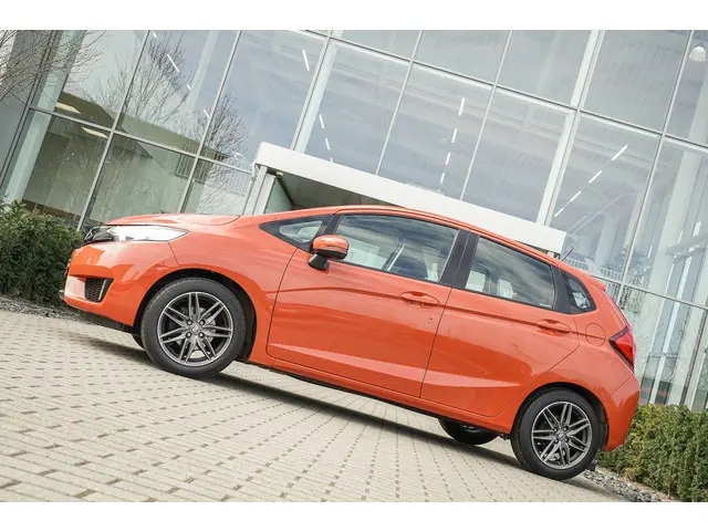 Honda Jazz 1.3i VTEC TREND 2017 Benzine 16