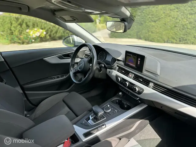 Audi A4 2.0 TFSi 190PK Ultra Sport 2017 Benzine 7
