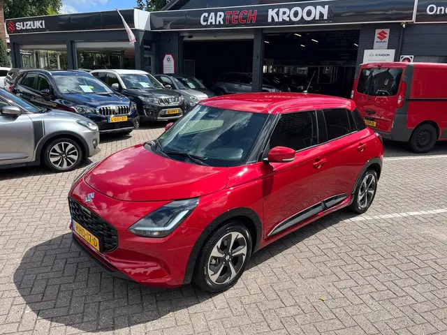Suzuki Swift 1.2 Style Smart Hybrid GT 2025 Benzine 18