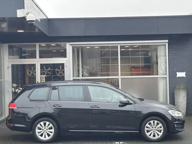 Volkswagen Golf Variant 1.2 TSI Highline 2013 Benzine 8