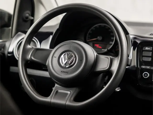 Volkswagen up! 1.0 move up! BlueMotion 2014 Benzine 15
