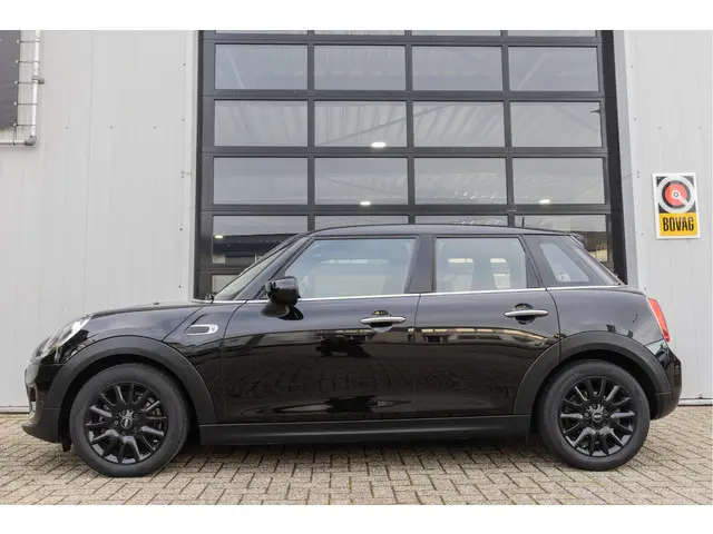 MINI One Mini 1.5 Business Edition 2020 Benzine 4