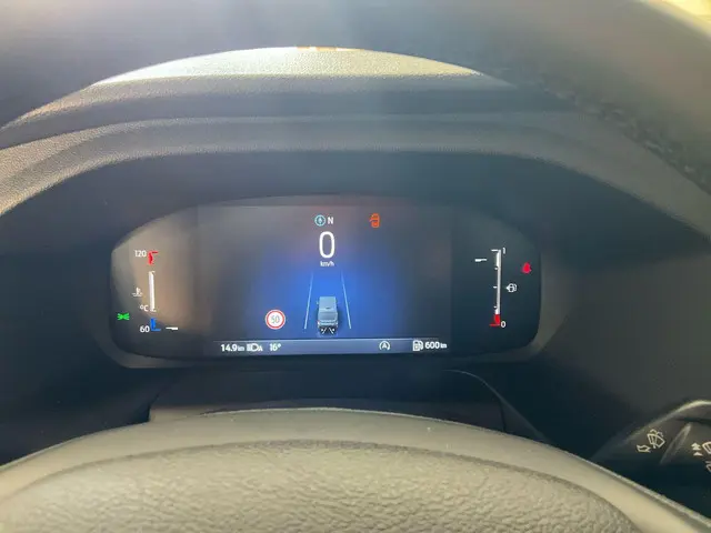 Ford Transit 350 2.0 TDCI L3H2 Trend 2024 Diesel 8