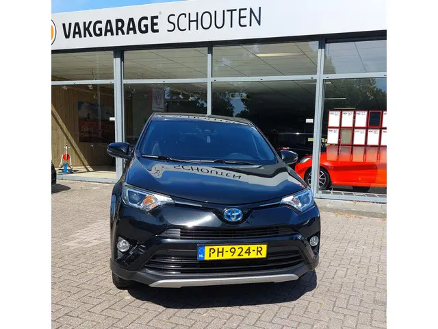 Toyota RAV4 3