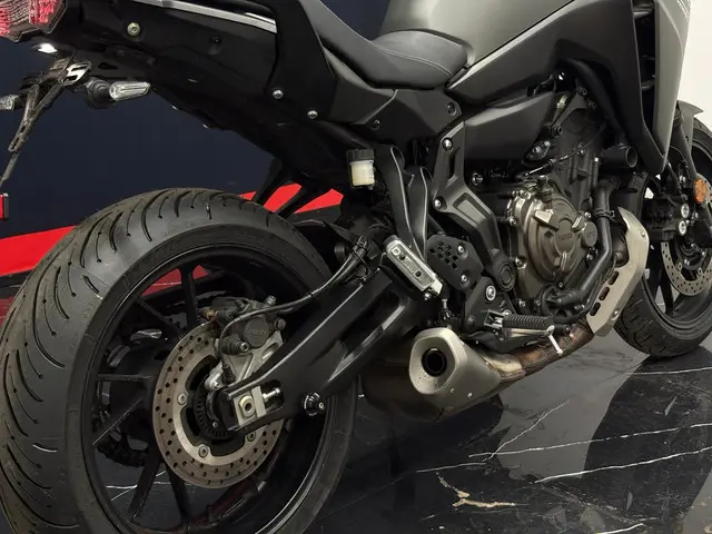 Yamaha TRACER 7 2023 ABS 1 Jr Garantie 2023 Benzine 4