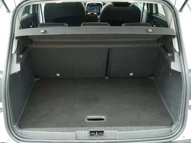 Renault Captur 1.3 TCe Intens 2019 Benzine 9