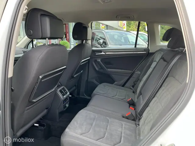Volkswagen Tiguan 1.5 TSI ACT R-line 2020 Benzine 16