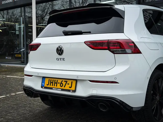 Volkswagen Golf 1.4 eHybrid GTE 2022 Hybride Benzine 3