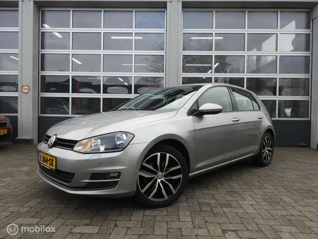 Volkswagen Golf 1.4 TSI Comfortline 2013 Benzine
