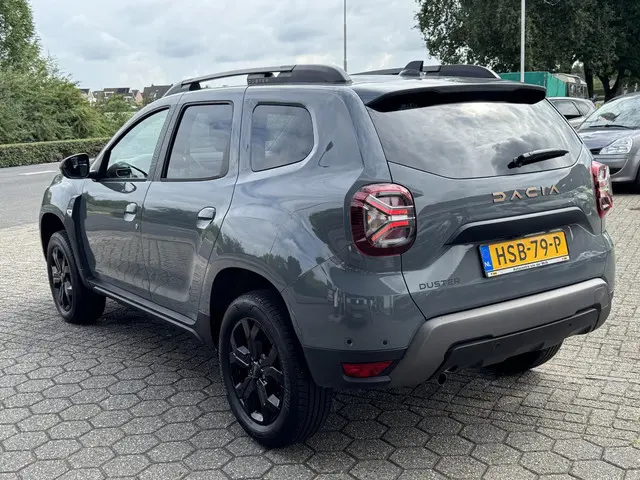 Dacia Duster 1.3 TCe 150 Extreme 2024 Benzine 6