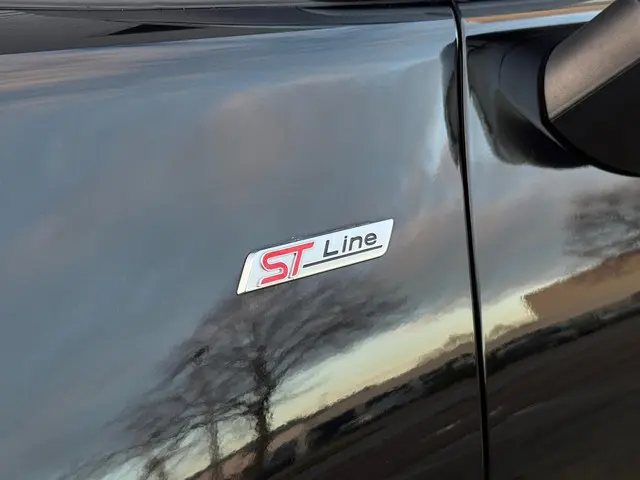 Ford Puma 1.0 EcoBoost Hybrid ST-Line X 2023 Benzine 22