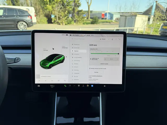 Tesla Model 3 Range Plus 2020 Elektrisch 10