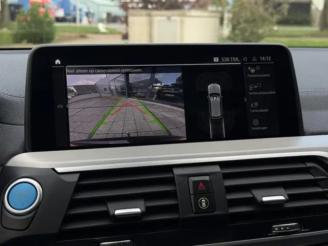 BMW iX3 Aut. Executive 80kWh 2021 Elektrisch 35