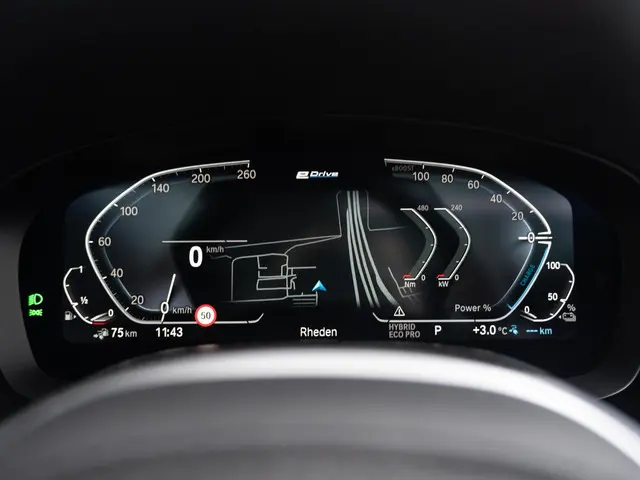 BMW 5 Serie Touring 530e 2024 Hybride Benzine 29