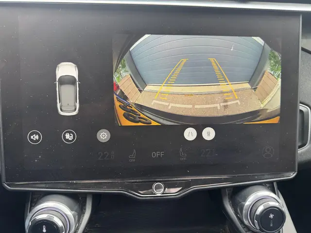 Lynk & Co 01 1.5 2021 Hybride Benzine 16