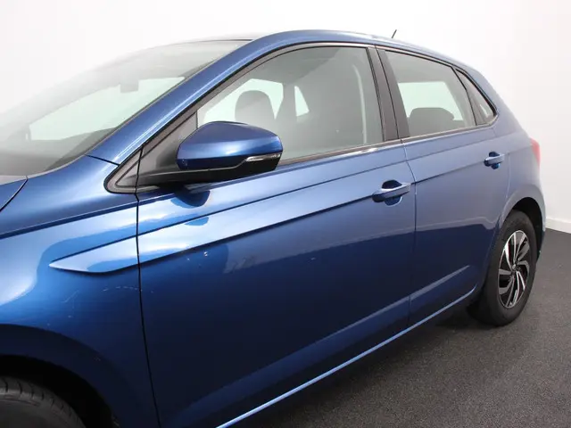 Volkswagen Polo 1.0 TSI Life 2022 Benzine 30