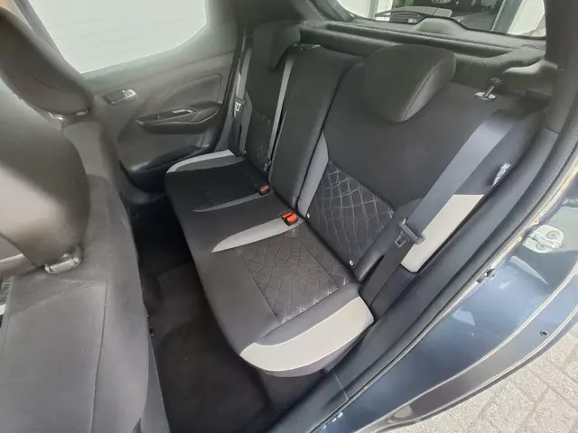 Nissan Micra 1.0 IG-T N-Design Bose 2023 Benzine 25