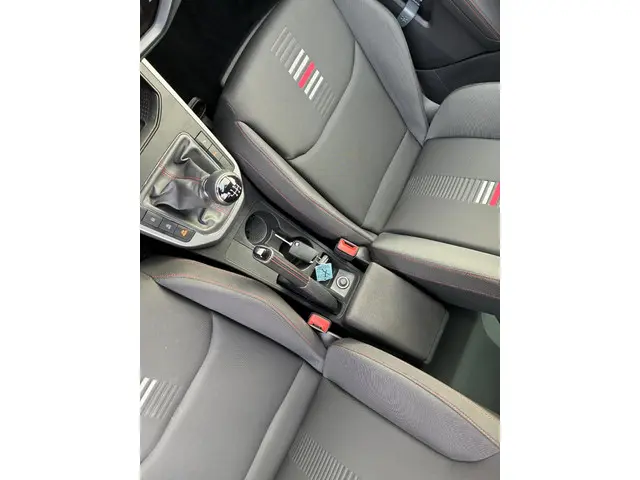 SEAT Arona 1.5 TSI EVO FR Business Intense 2019 Benzine 47